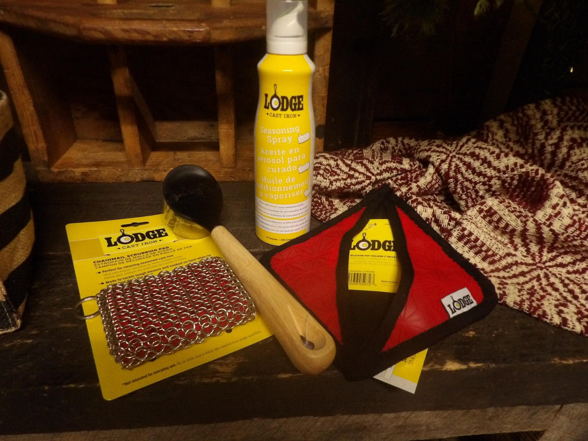 Season & Scrub Cast Iron Gift Basket - Lodge Care Essentials