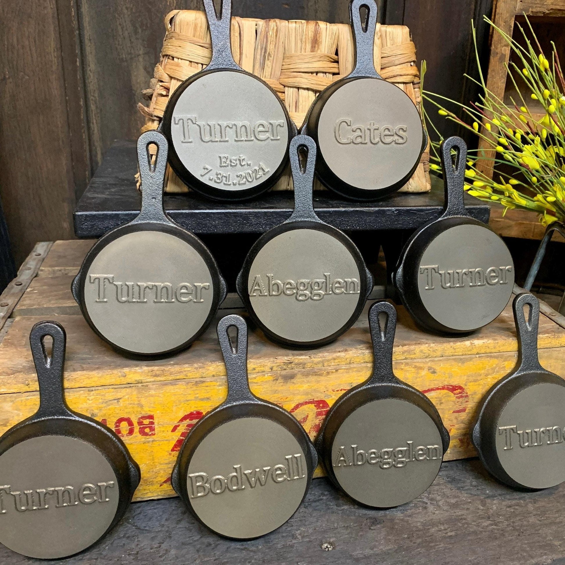 Personalized Groomsmen Cast Iron Skillet - Lodge or Victoria