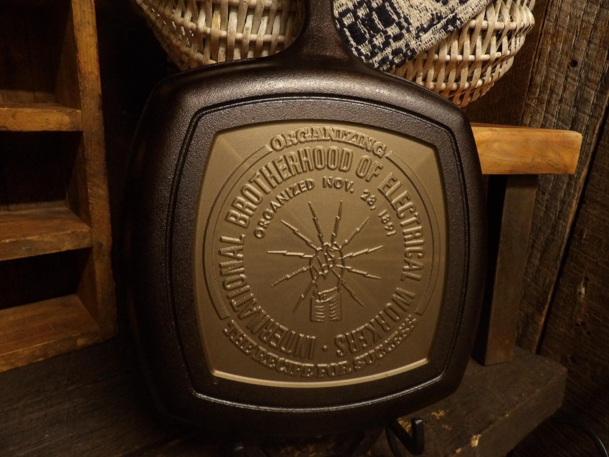 Personalized Lodge 10.25" Cast Iron Grill Pan - CNC Machined