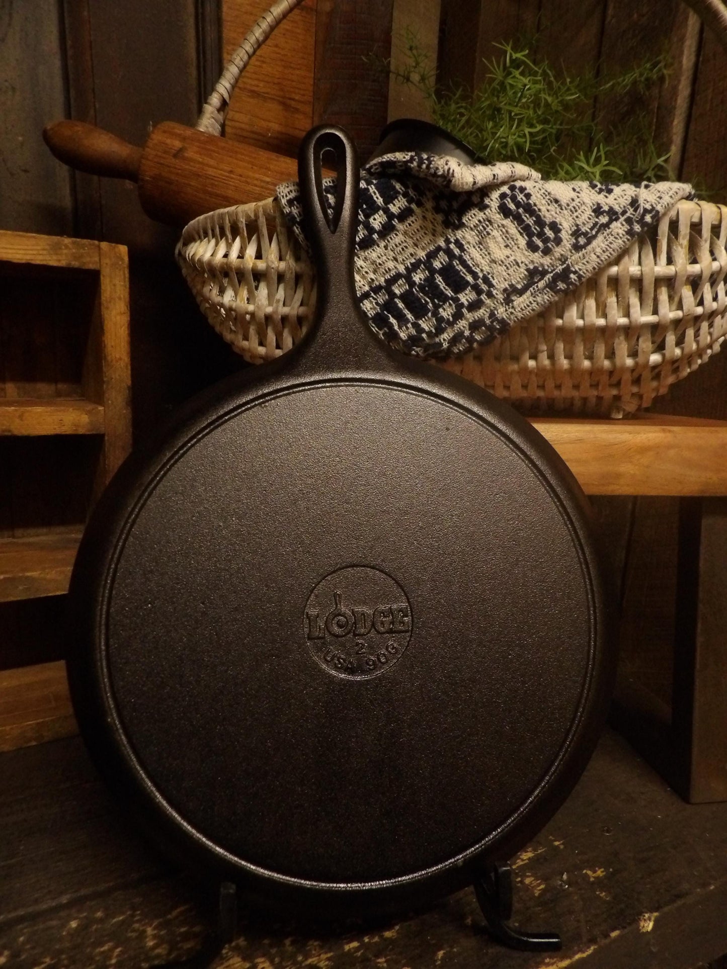 Cast Iron Griddle - CNC Machined Smooth | Lodge (8" & 10.25") or Victoria (8", 10" & 12")