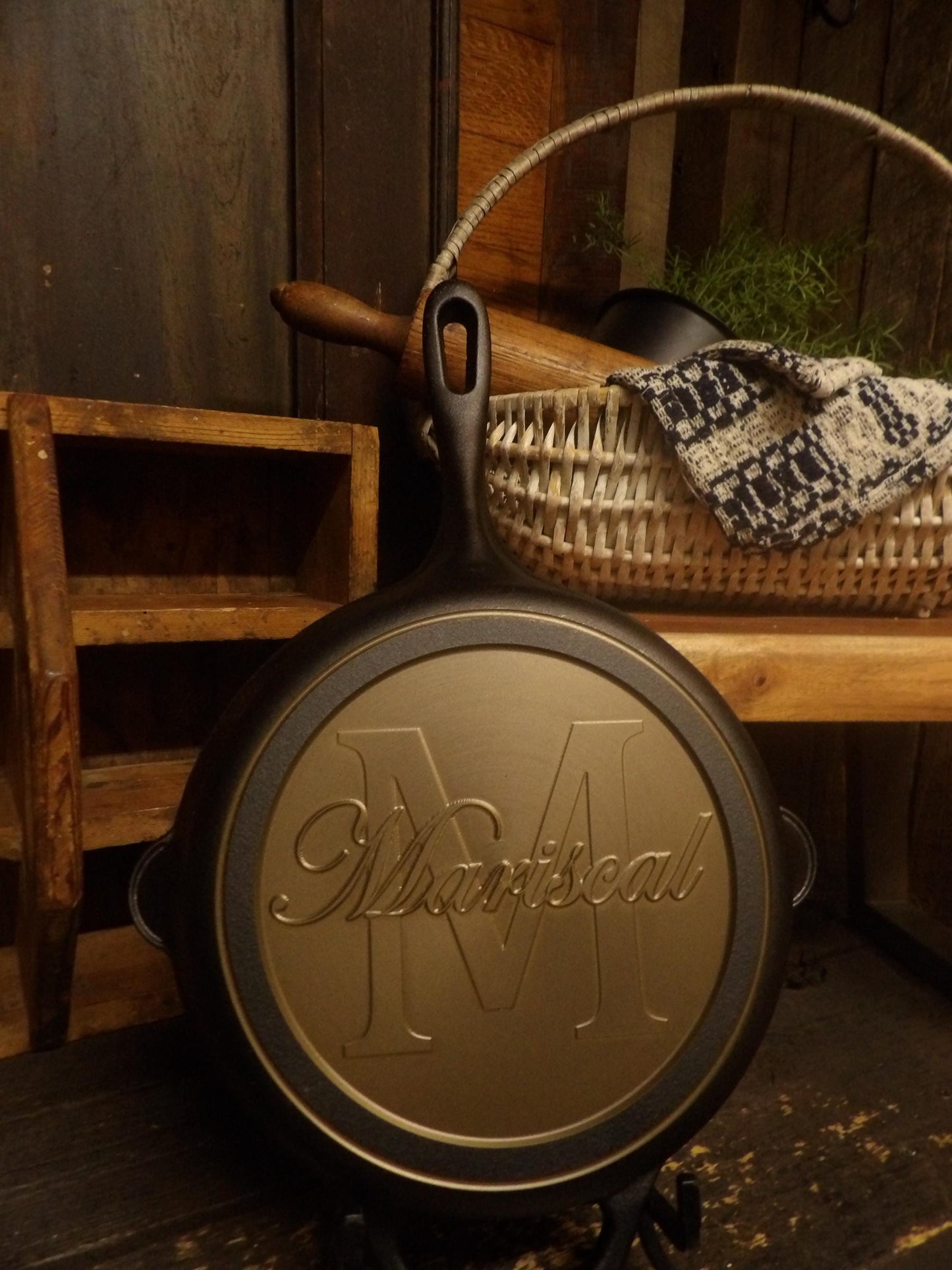 Personalized Cast Iron Skillet - Custom CNC Machined