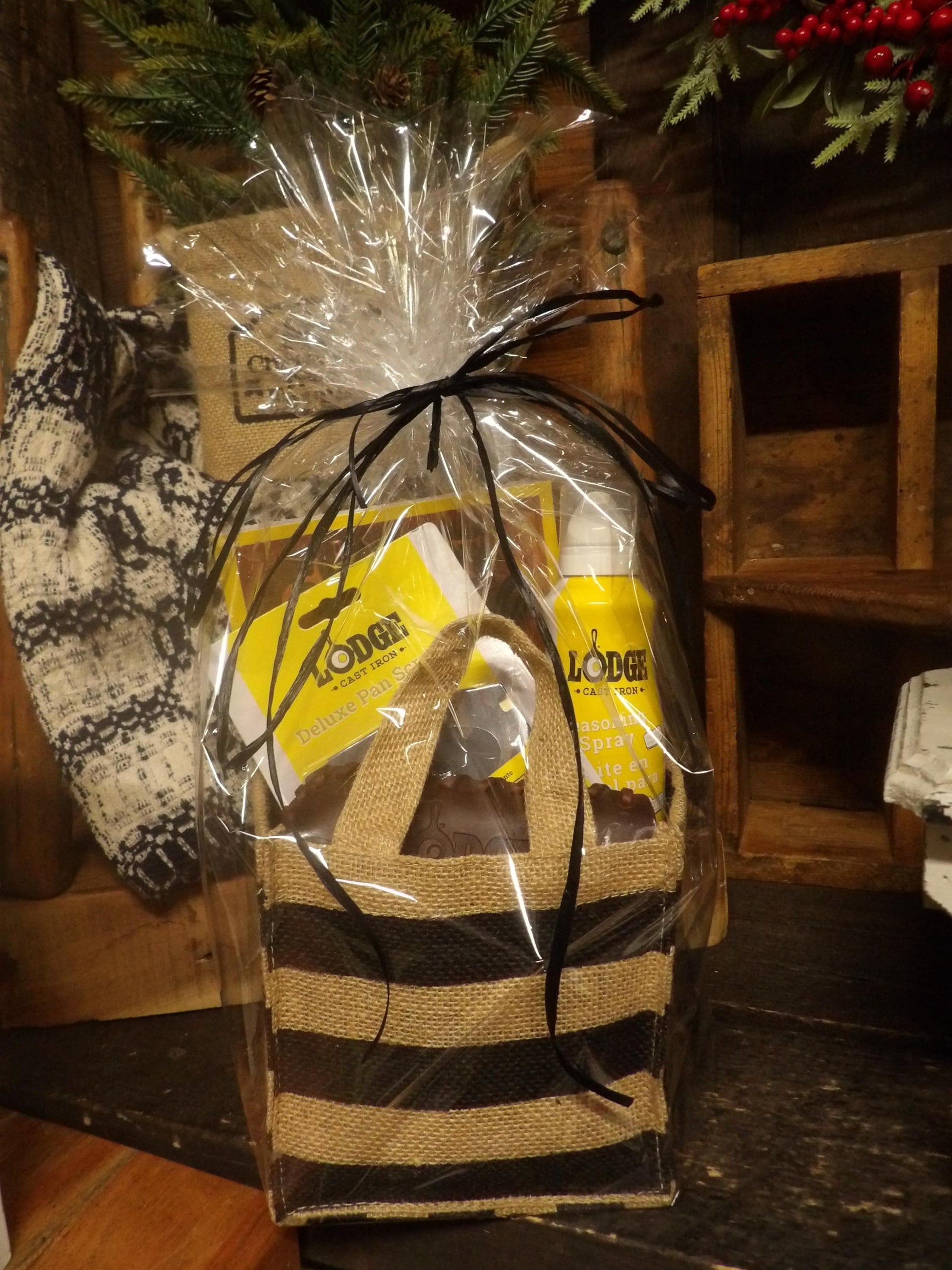 Premium Cast Iron Gift Basket - Cookbook & Nokona Leather Cover
