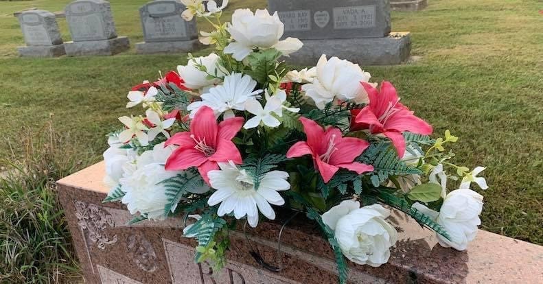 Aluminum Headstone Anchor for Cemetery Flowers - Saddle Saver (Smooth Top Stones)