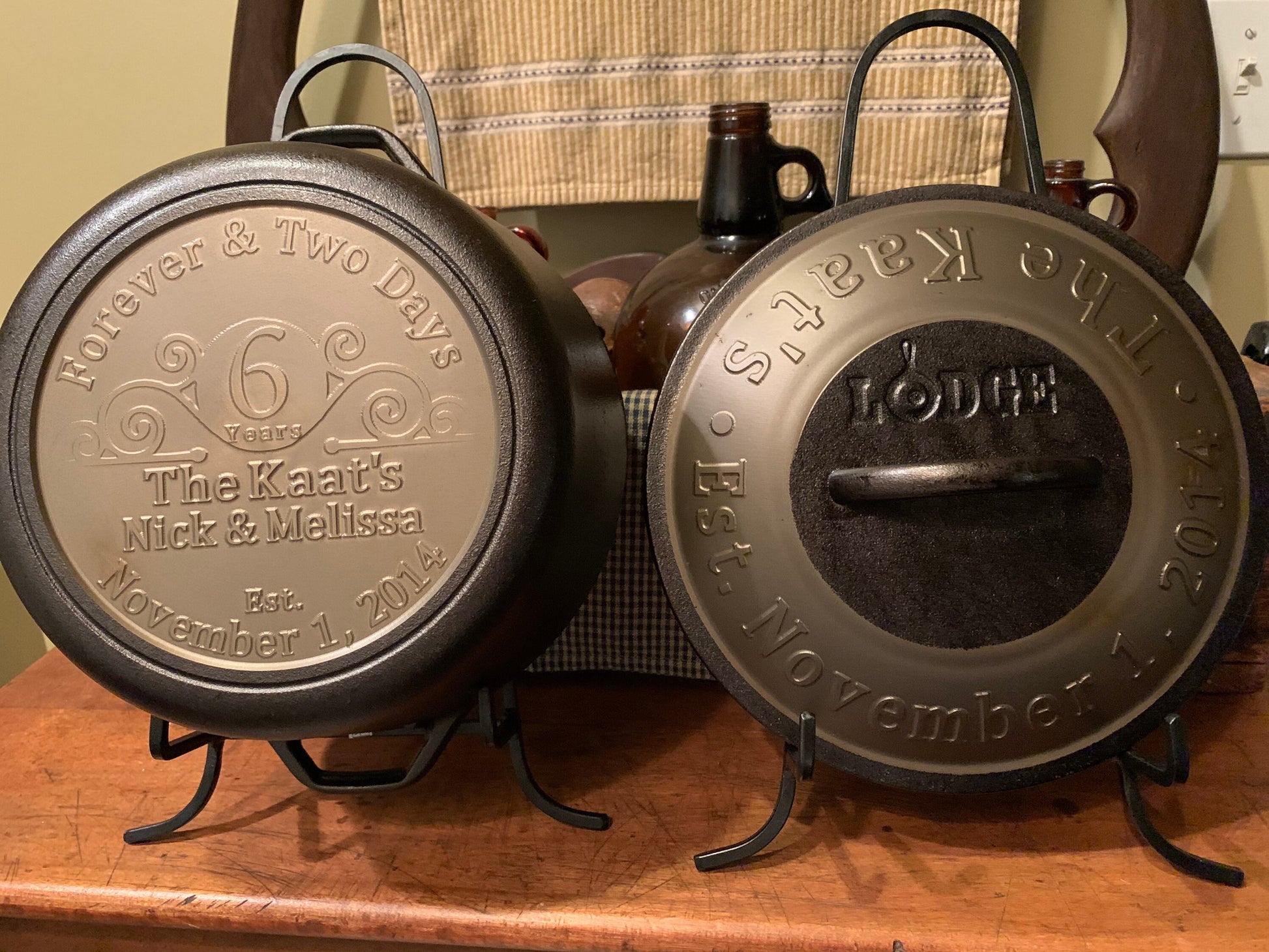 Personalized Lodge 7 Quart Cast Iron Dutch Oven - CNC Machined