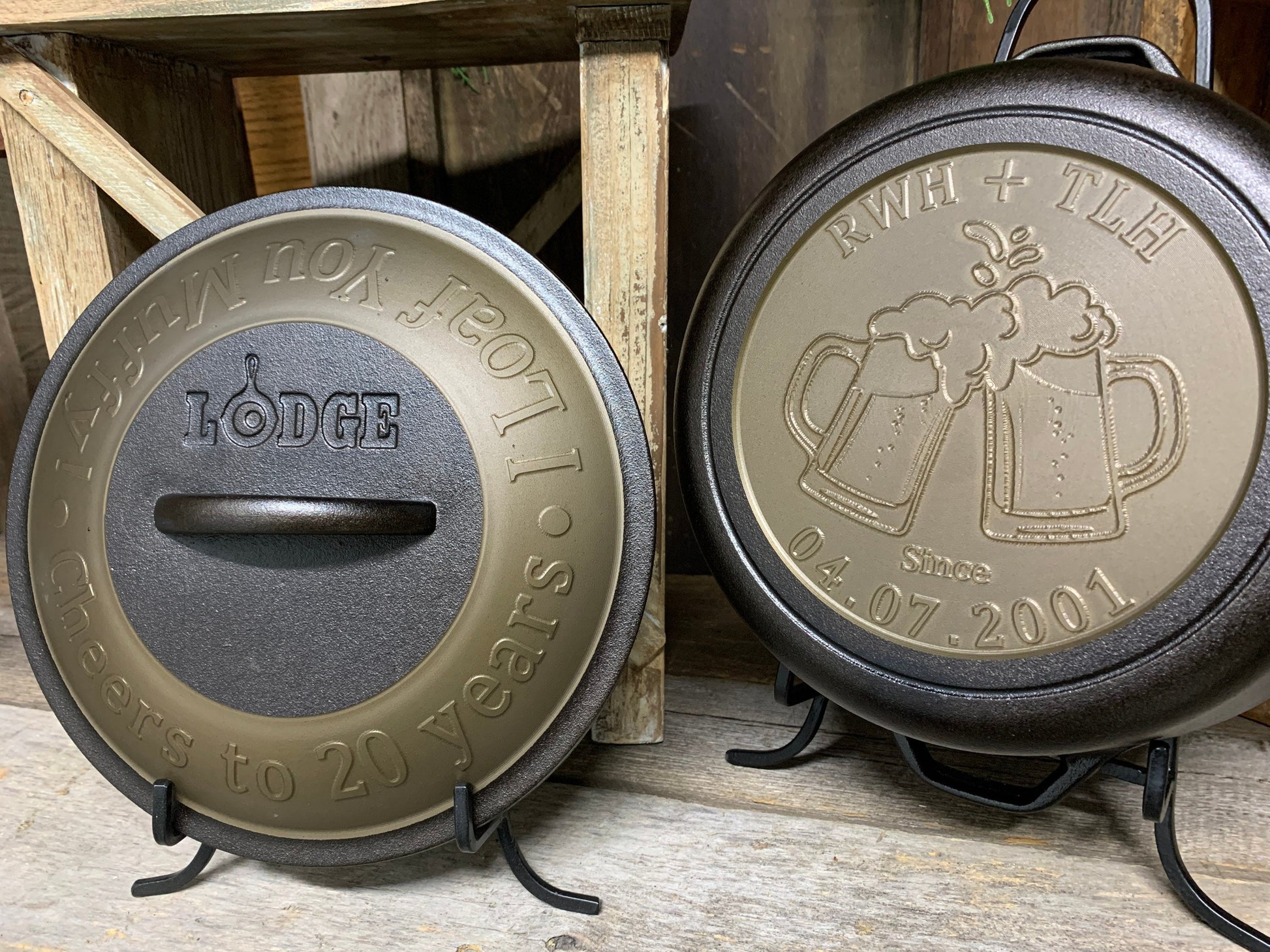 Personalized Lodge 7 Quart Cast Iron Dutch Oven - CNC Machined