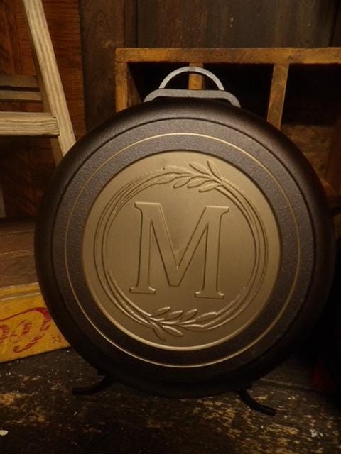 Personalized 6 Qt Cast Iron Dutch Oven Combo Cooker - Victoria