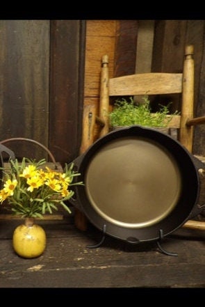 10.25" Dual Handle Smooth Cast Iron Skillet - Lodge Brand