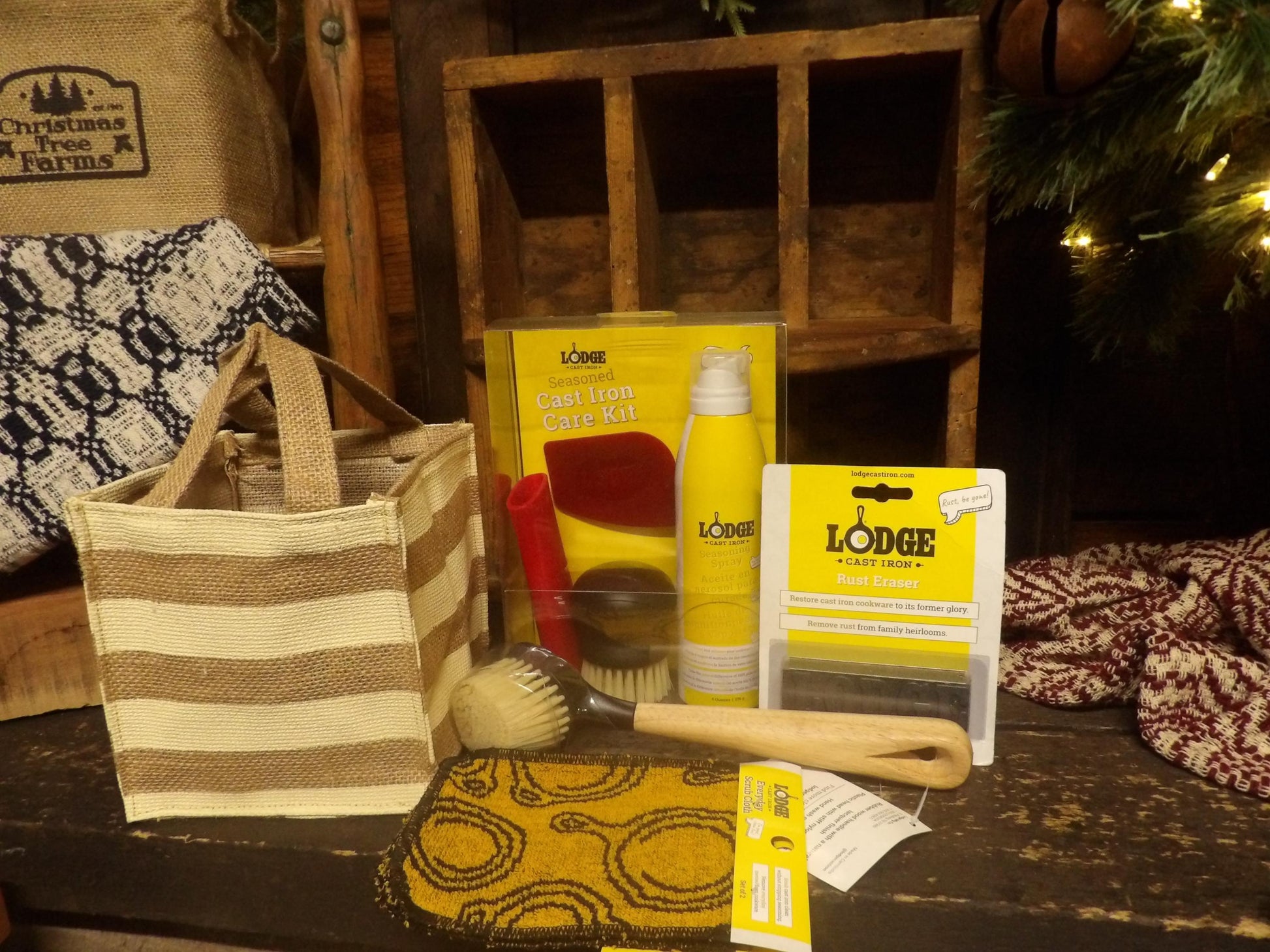 Cast Iron Care Gift Basket - Lodge Cleaning & Restoration Set