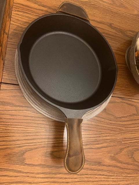 12" CNC (Lodge brand) machined floor Smooth Cast Iron Skillet