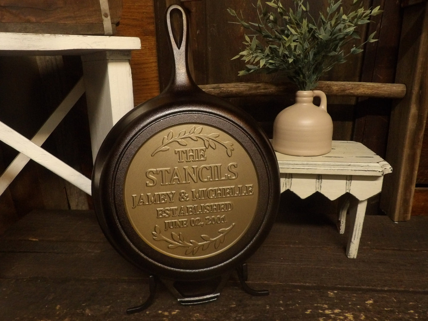 Personalized Lodge 10.25" Deep Cast Iron Skillet - CNC Machined