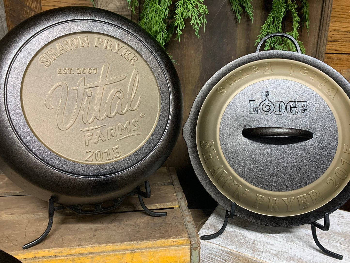 Personalized Lodge 5-Quart Cast Iron Dutch Oven - CNC Machined