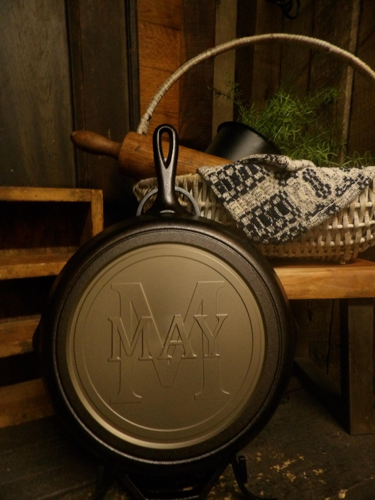 Personalized Cast Iron Skillet - Custom CNC Machined